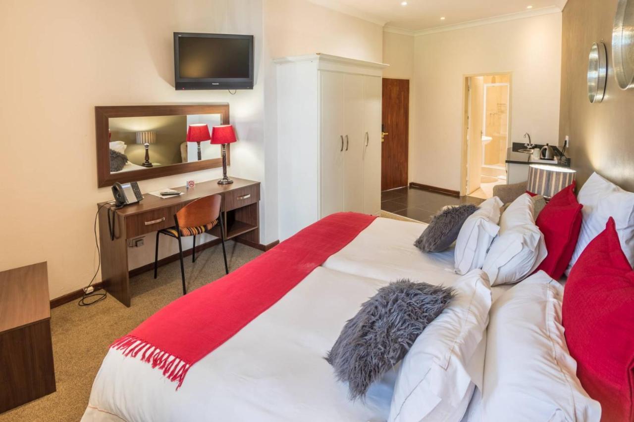 Constantia Hotel&Conference Centre Midrand Esterno foto