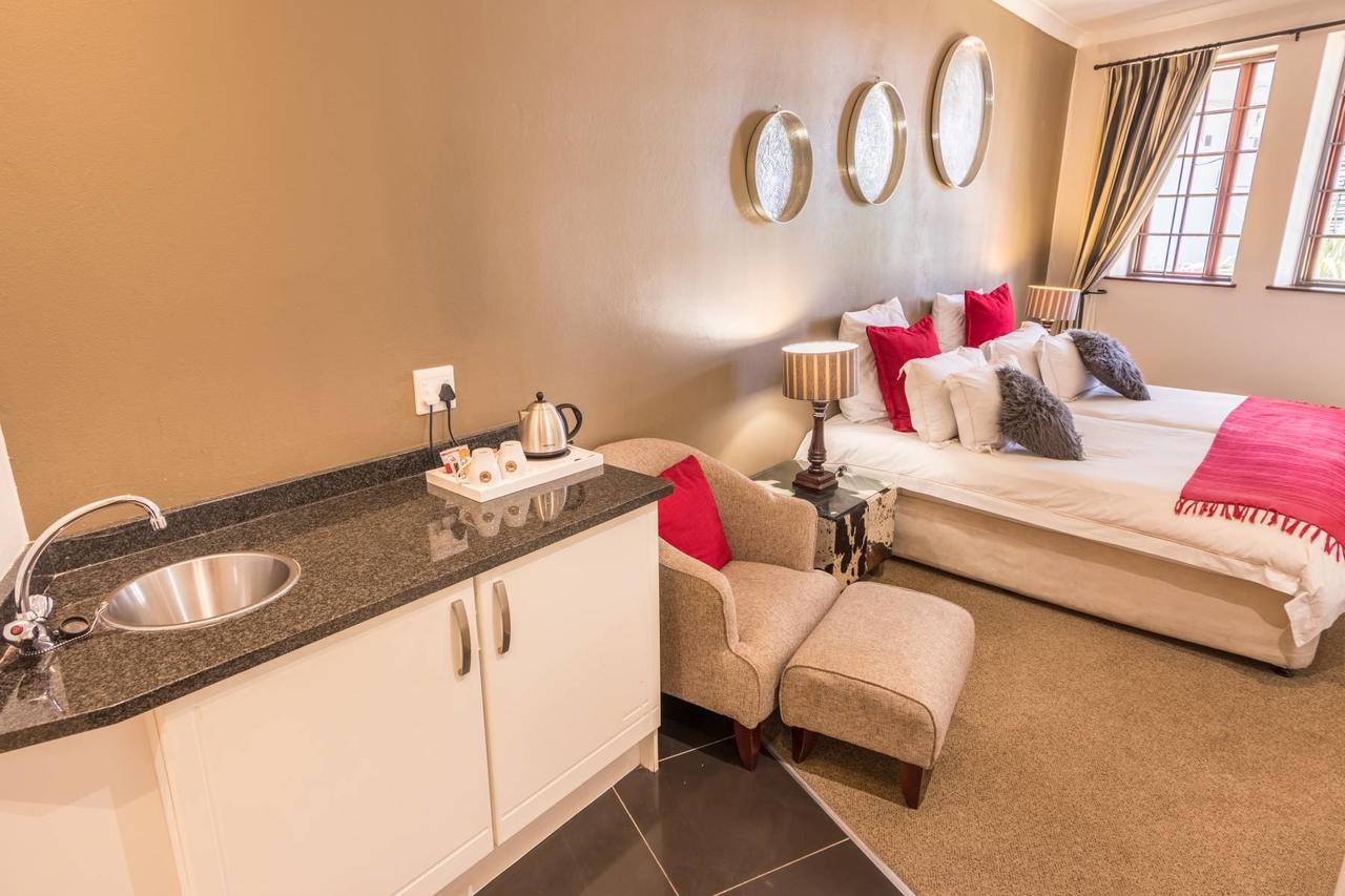 Constantia Hotel&Conference Centre Midrand Esterno foto