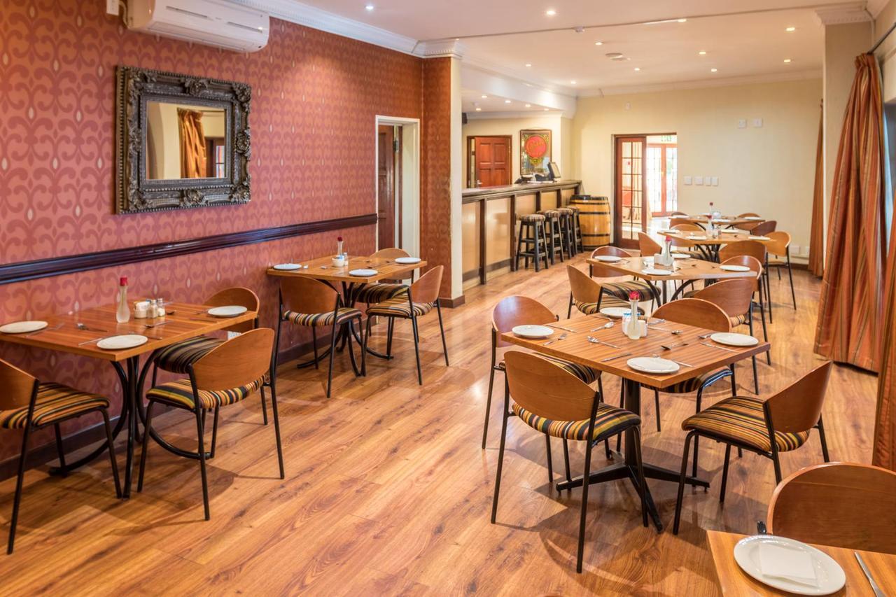 Constantia Hotel&Conference Centre Midrand Esterno foto